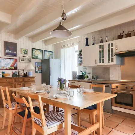 Vakantiehuis Maison Pour 7 - 100m Du Port Du *
